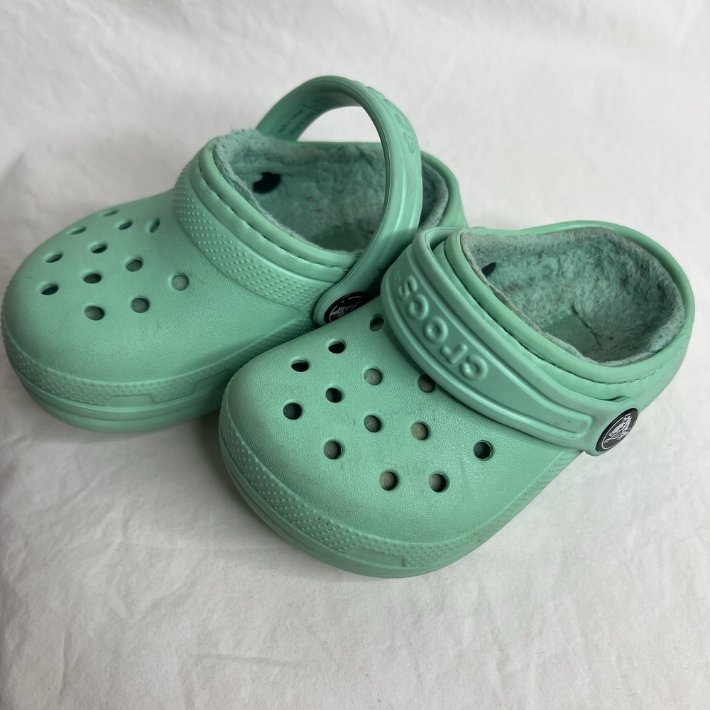 Crocs Lined Clogs Kids C6 Mint Green Fleece  Slip On Shoes Boys Girls - Picture 2 of 6